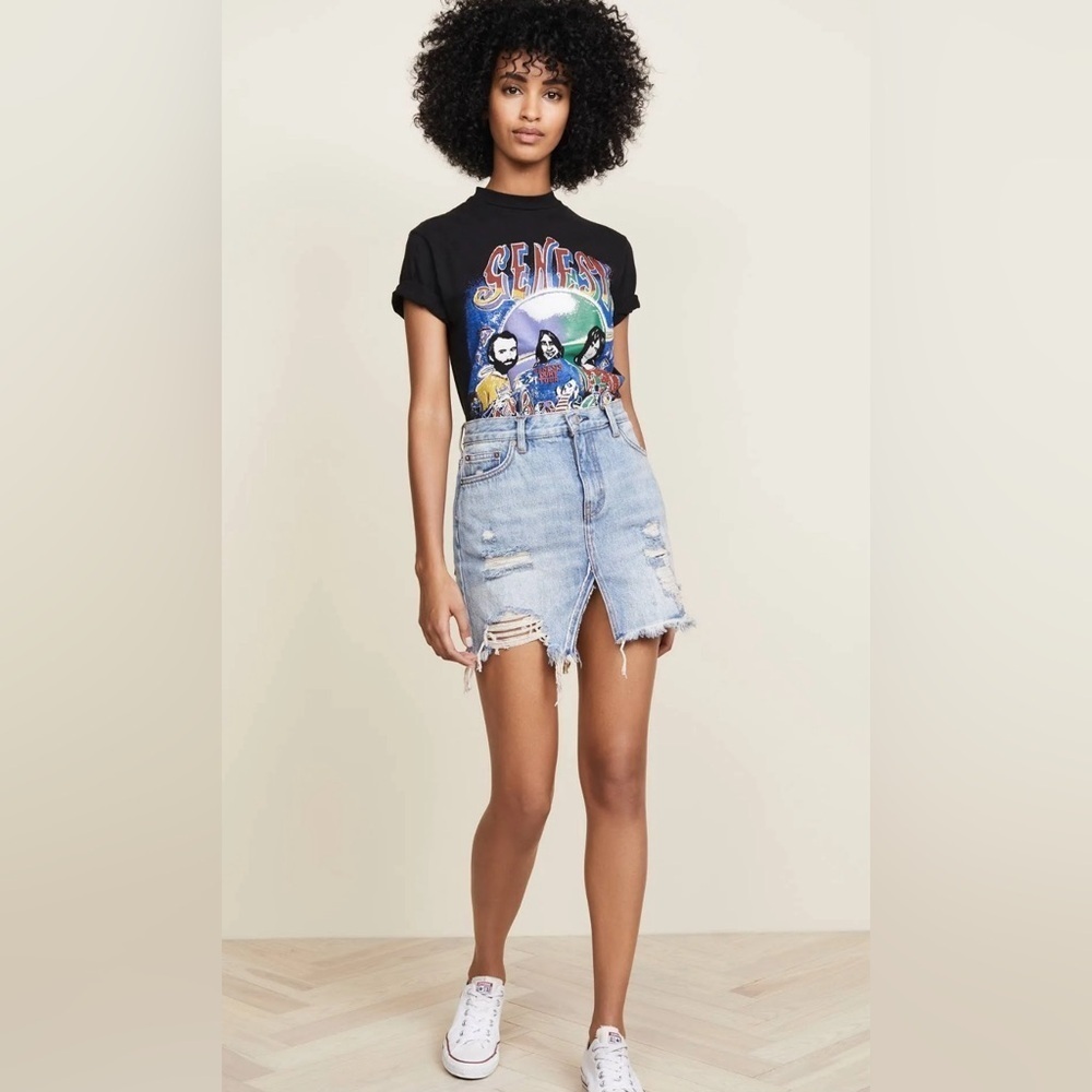 We The Free Distressed Jean Skirt size 26
